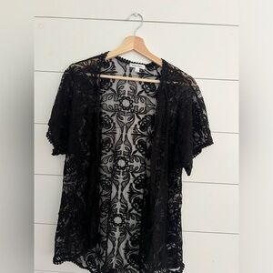 Elegent black top